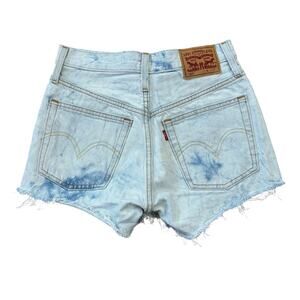 Levi’s 501 Acid Wash Denim Blue Jean Shorts Women’s 24 Classic Casual Western